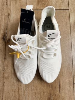 NEW All White Sneakers – Clean Casual Shoes (US Size:W 7.5)