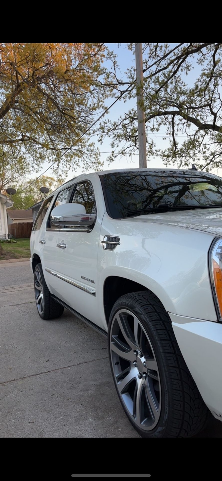 2011 Cadillac Escalade
