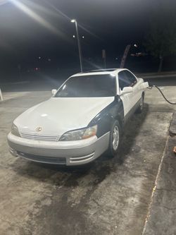 1996 Lexus ES 300