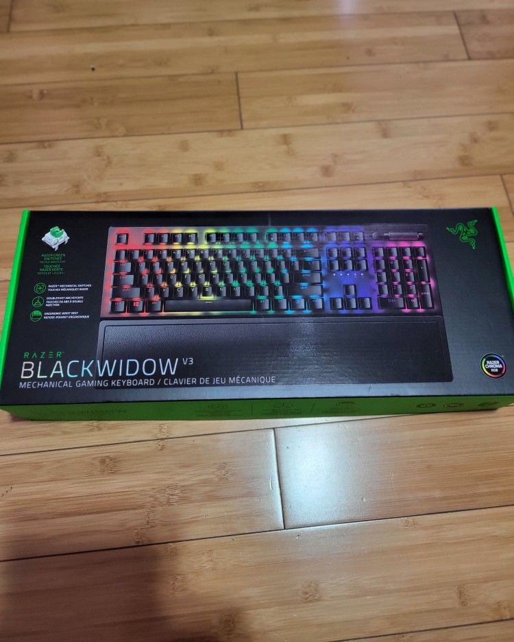Razer - Blackwidow V3 Full Size Wired Mechanical Gaming Keyboard
