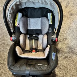 Graco Fast Action Travel System Infant Car Seat And Stroller 