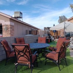 Nice Patio Furniture Good Condition 