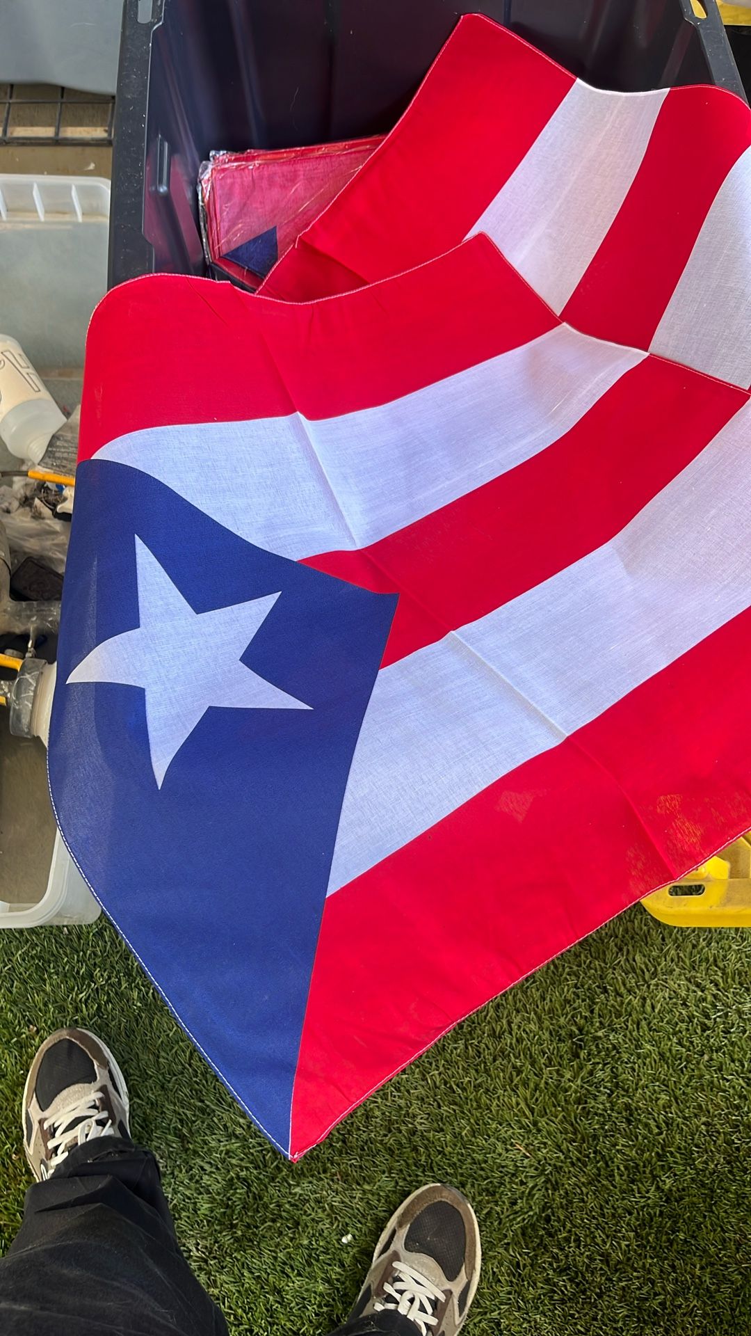 350 Puerto Rico Bandana 24x24 Size