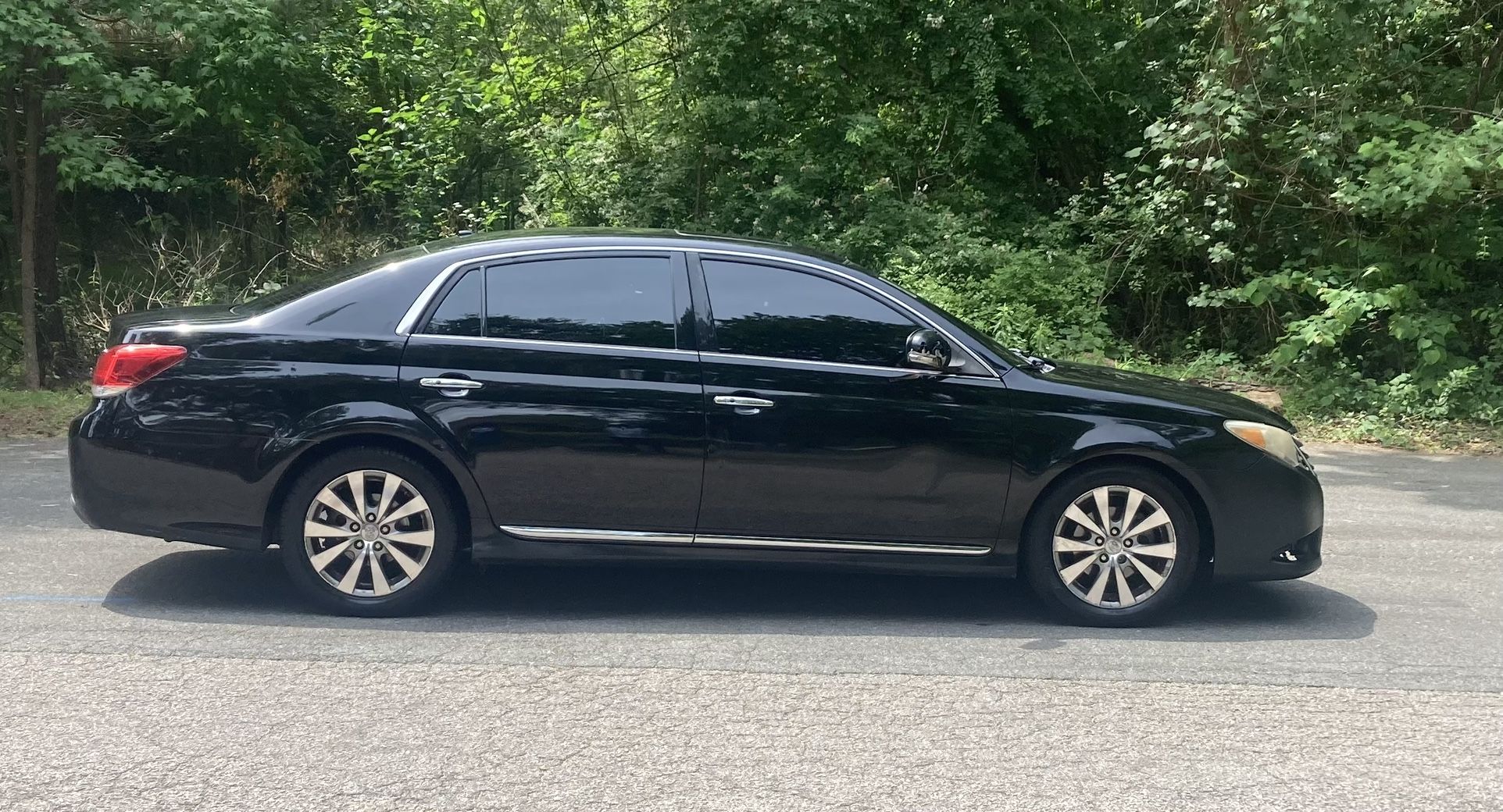 2011 Toyota Avalon for Sale in Raleigh, NC - OfferUp