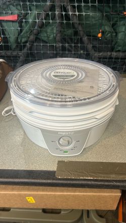 Presto Food Dehydrator