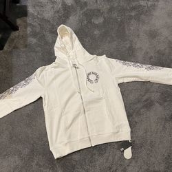 White Chrome heart hoodie L