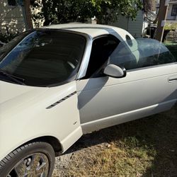 2003 Ford Thunderbird