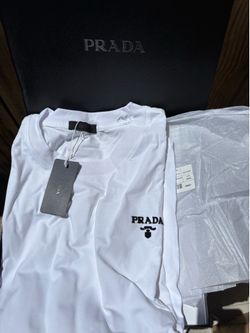 Men’s t shirts 3XL with box brand new