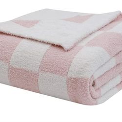 Checkered Blanket - Reversible Soft Cozy Fuzzy Pink Blanket, 350GSM Warm Fluffy Throw Blanket for Couch, Bed, Travel (50" x 60")

