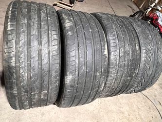 Set of 4 Car Tires