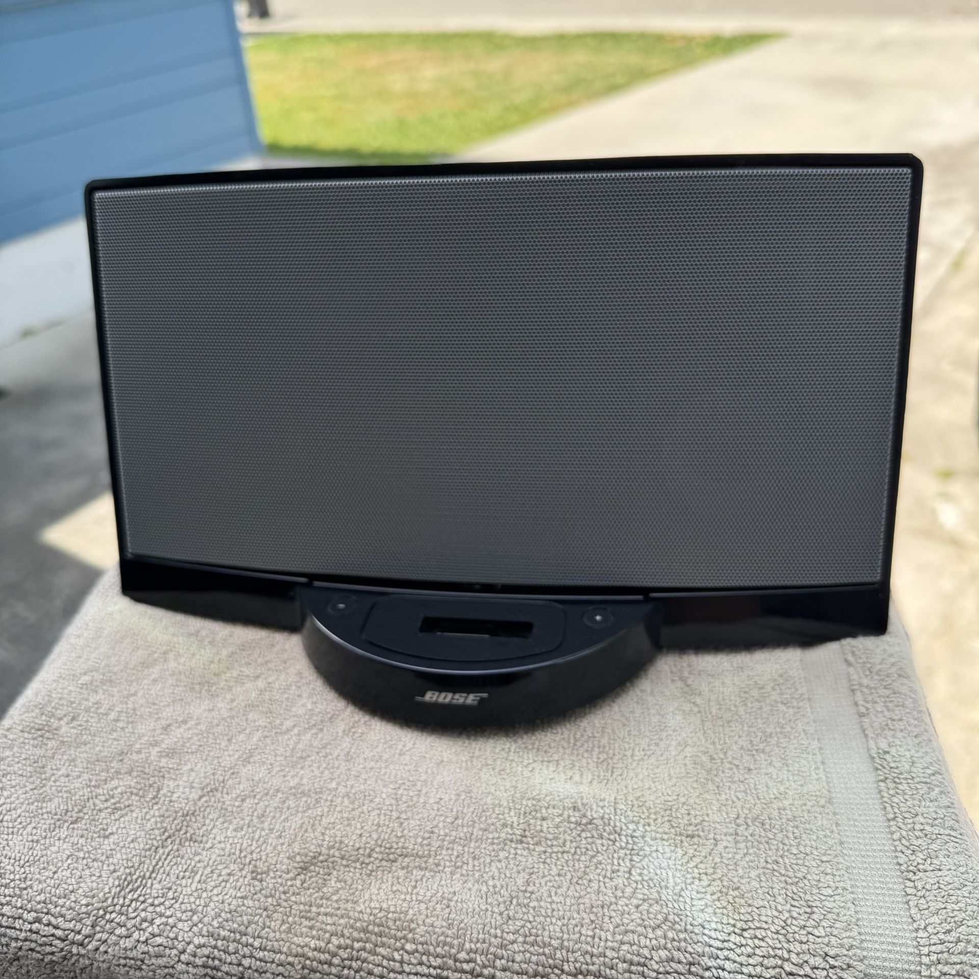 Bose Sound Dock Digital Music System