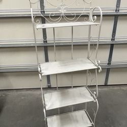 White Metal Baker’s Rack