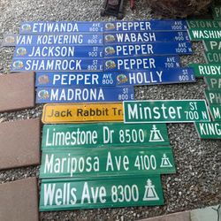 Street Name Signs 