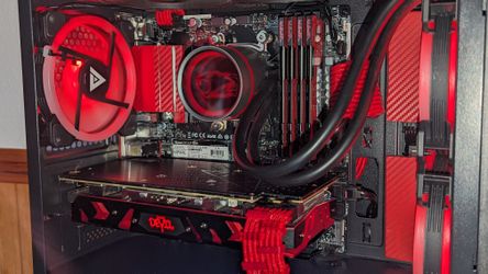 New Build For Anyone Looking For A Stunning RGB Rig For Gaming!