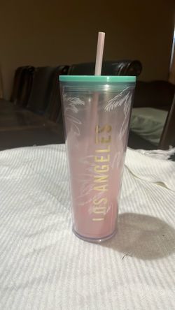 Brandnew Starbucks 24oz/710 ml waterbootle with lid