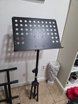 Music Lesson Stand