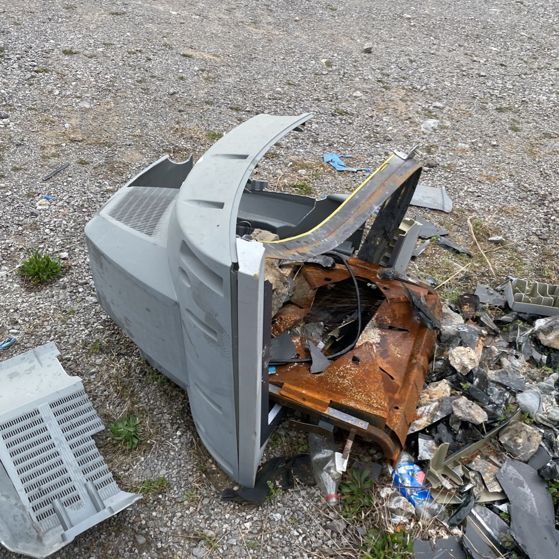Broken Tv
