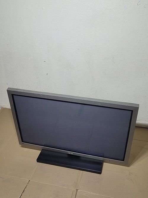 Tabletop TV Stand (for big TVs like a 40”-plus TV)