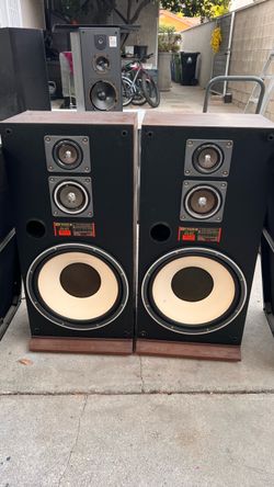 Old school Fisher Speakers