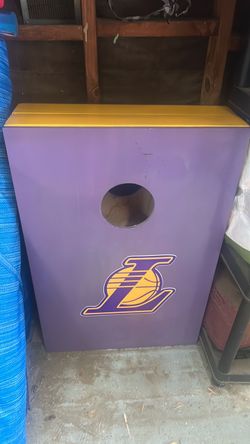 Lakers cornhole