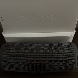 JBL CHARGE 5 (brand new) 
