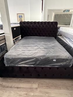 New 🛏️🔥 12” Queen Hybrid Firm Mattress – Premium Support & Cooling Comfort 🔥 Sleep solid and wake up refreshed with this 12-inch Queen Hybrid Firm