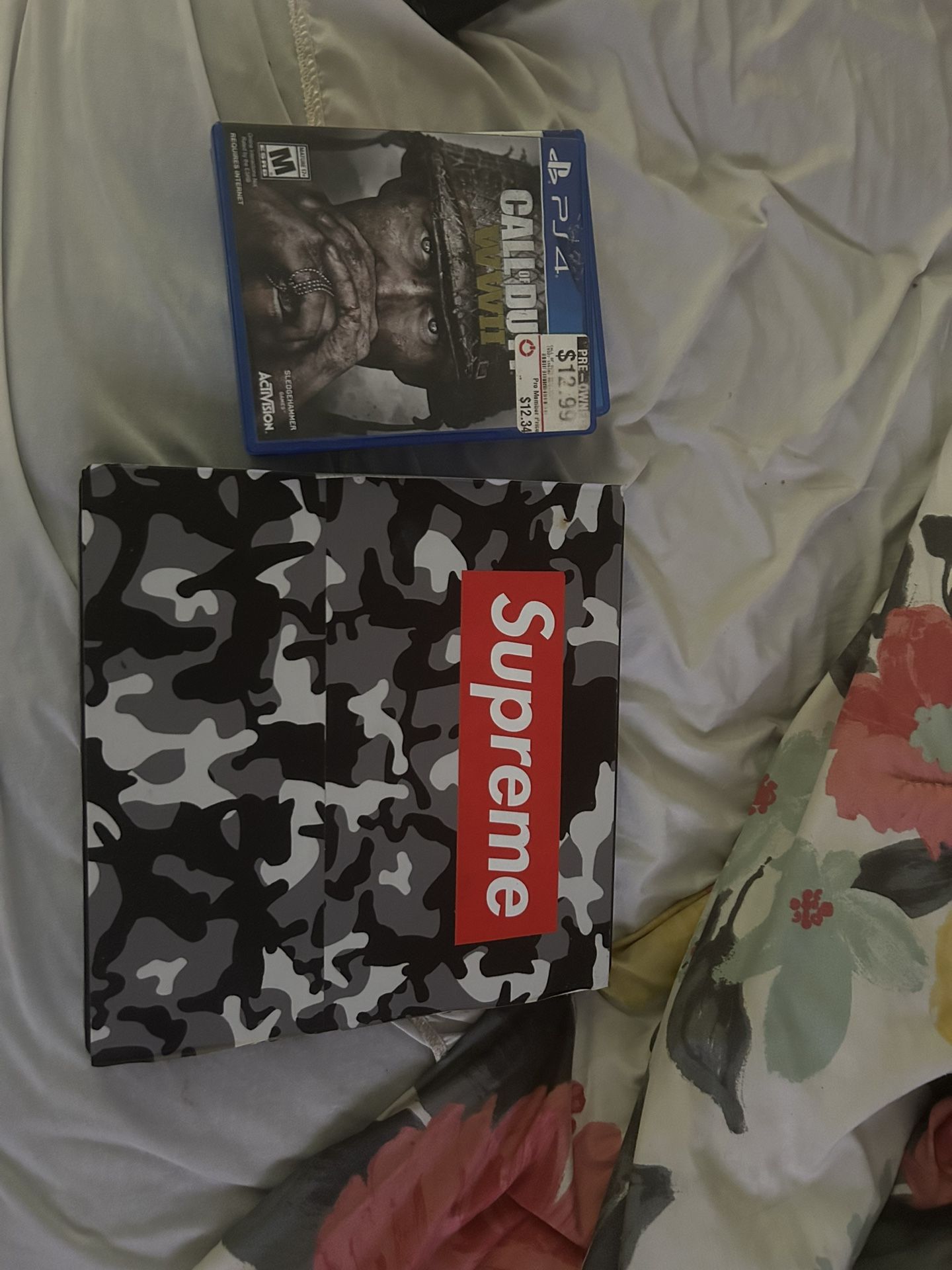 PS4