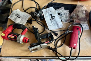 CRAFTSMAN 3-Amp Variable Speed Oscillating All-In-One Multi-Tool w/Soft Case