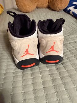 Nike Air Jordans Big Boy - size 6.5Y