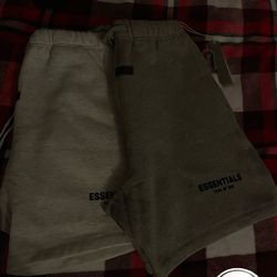 Essentials Shorts