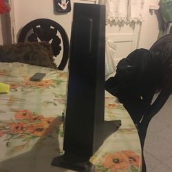 Yamaha KP60 Electronic bass kick