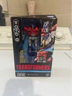 Transformers Studio Series Transformers: One Deluxe Class Orion Pax 4