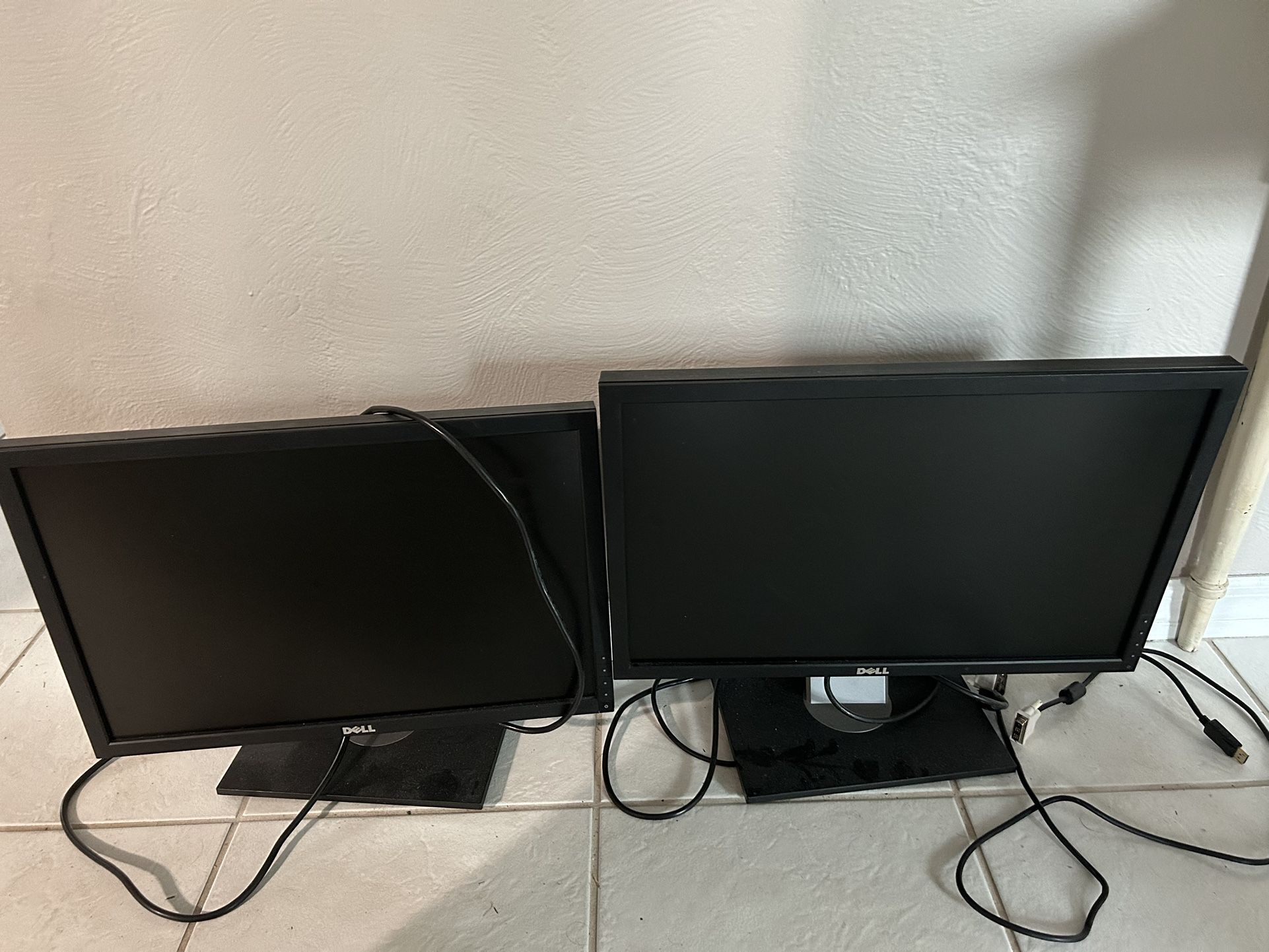 Pair Of Identical Dell Computer Monitors