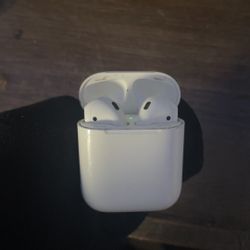 AirPods