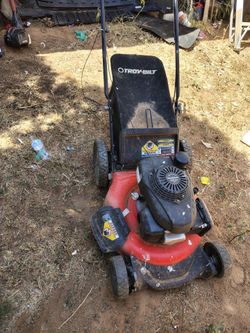 Troy-Bilt Gas Push Lawn Mower with Honda Engine