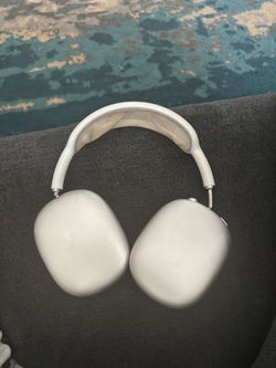 Airpod Maxes