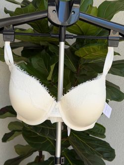 Auden Smooth Light Lift Comfort Wire Demi Coverage Bra