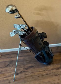 Complete Golf Set W/ Cleveland LAUNCHER Driver