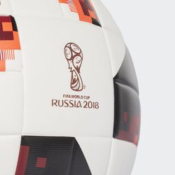 Authentic Adidas TELSTAR ME4TA FIFA WORLD CUP TOP REPLIQUE BALL Size for Sale Los Gatos, CA - OfferUp
