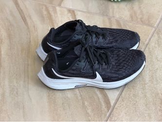 Nike shoes Women’s. Size 6.5