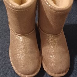 Girl Boots Bearpaw