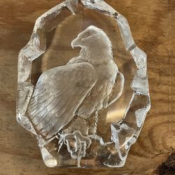 Mats Jonasson Sweden Lead Crystal Collection Bald Eagle Paperweight