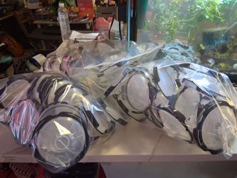 3M PPS Series 2.0 Spray Gun Cup Lid. It features an integrated quarter-turn locking collar system, which connects directly to the hard cup without req