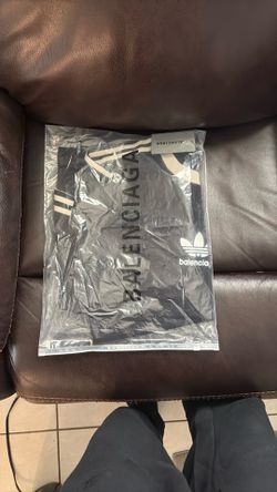 Balenciaga x Addidias Tshirt