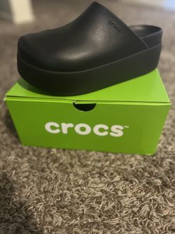 Crocs Platform Clogs 