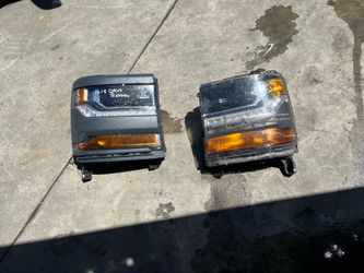 2016 2018 chevy Silverado driver left passenger right headlight
