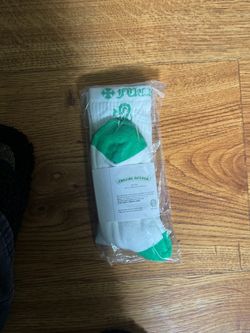 C heart socks