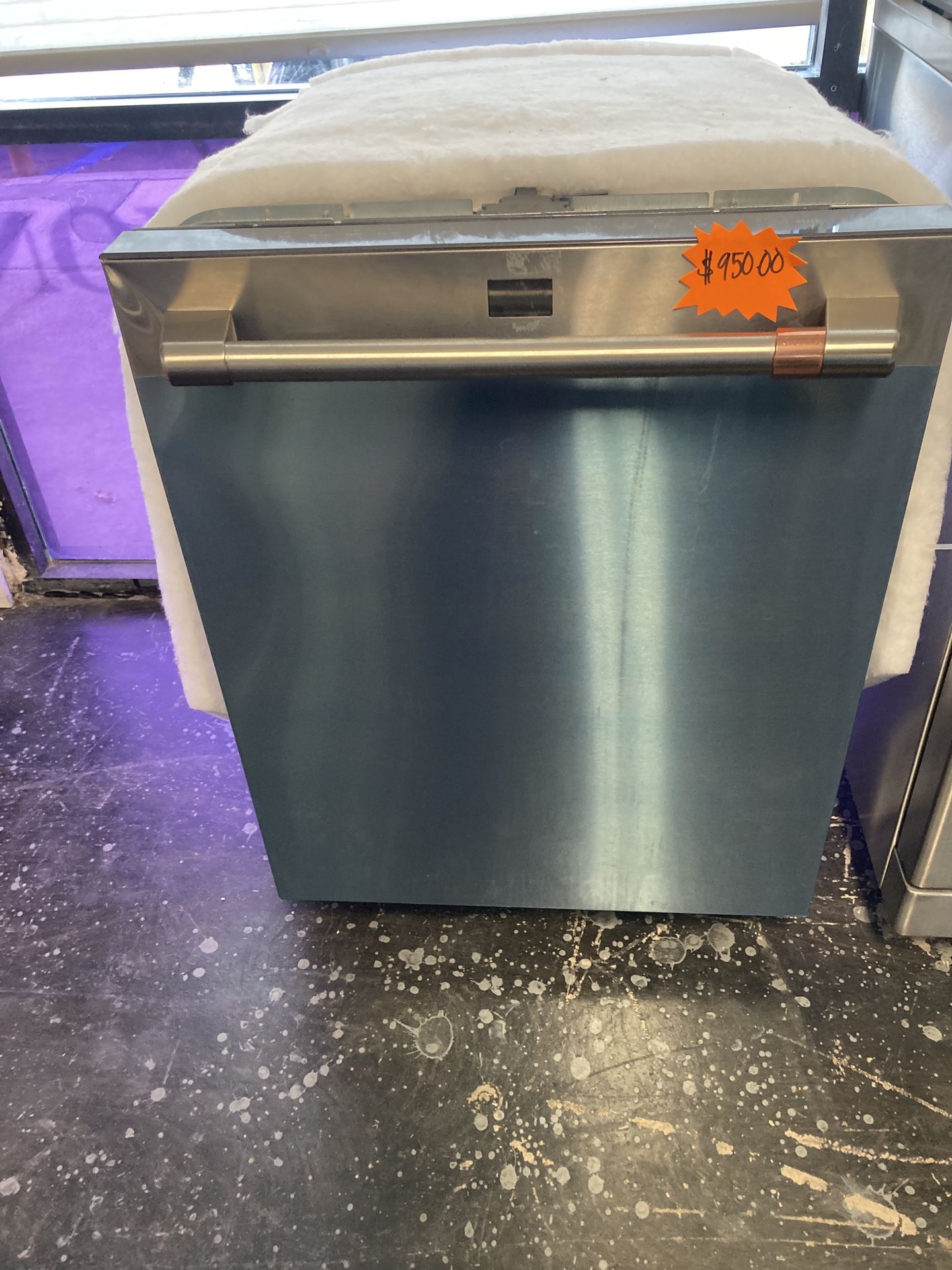 Cafe Dishwasher 💥💥💥