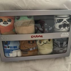 Disney 100 Star Wars Plush Set (8-Pack) – NEW 🎁