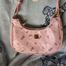 Hello Kitty Pretty Pink Bag!!